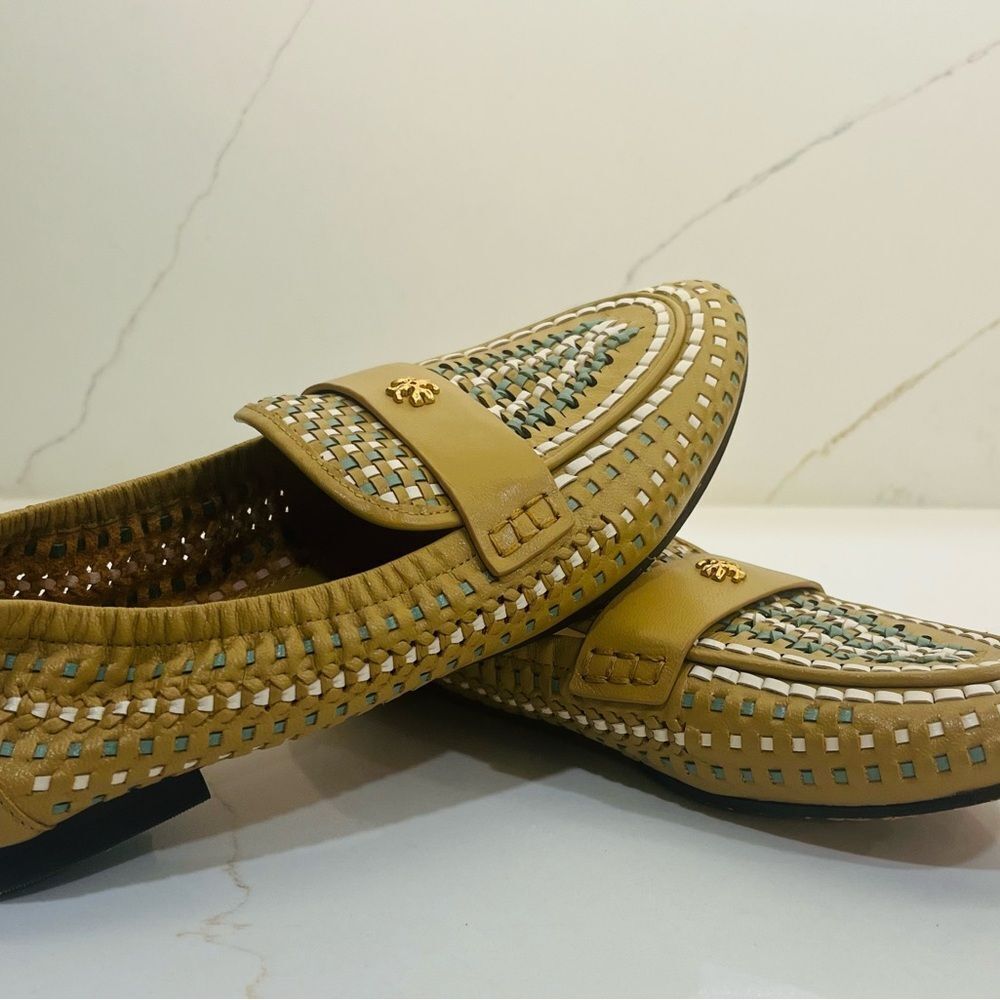 Tory Burch Tan & Teal Woven Flats - Picture 8 of 12